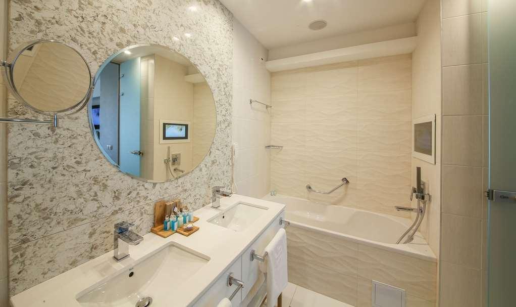 Maritim Hotel Paradise Blue Албена Номер фото